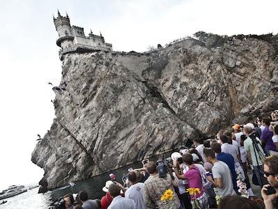 Финал Мировой Серии Red Bull Cliff Diving в Ялте: лучшим на этапе стал россиянин (ФОТО)